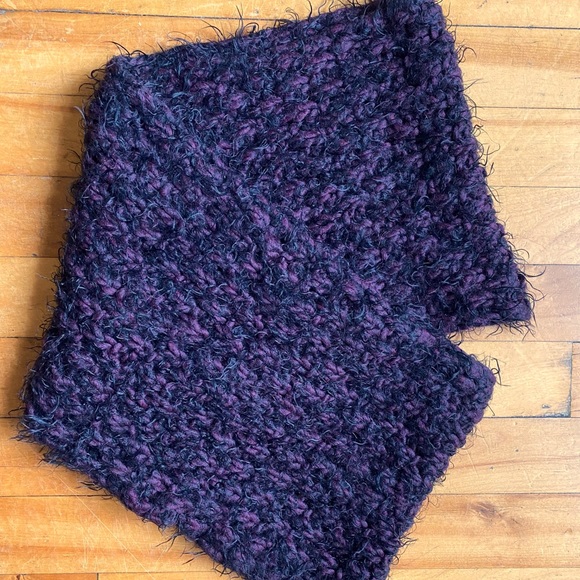 Alpaca wool black and purple infinity scarf - Picture 1 of 4